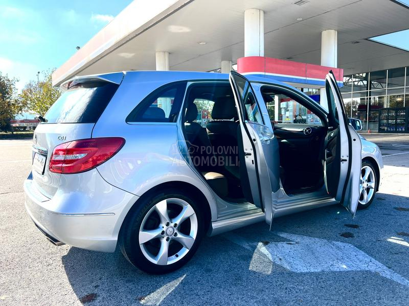 Mercedes Benz B 180 CDI SPORT PAKET
