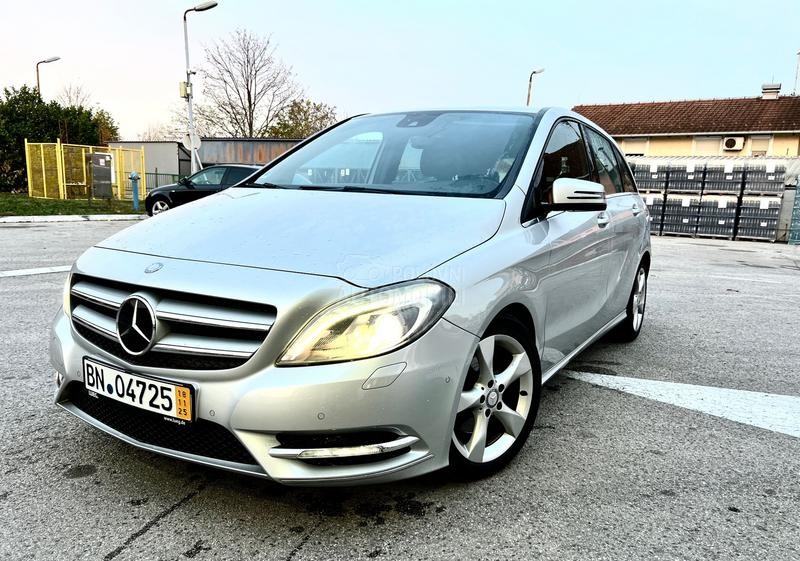 Mercedes Benz B 180 CDI SPORT PAKET