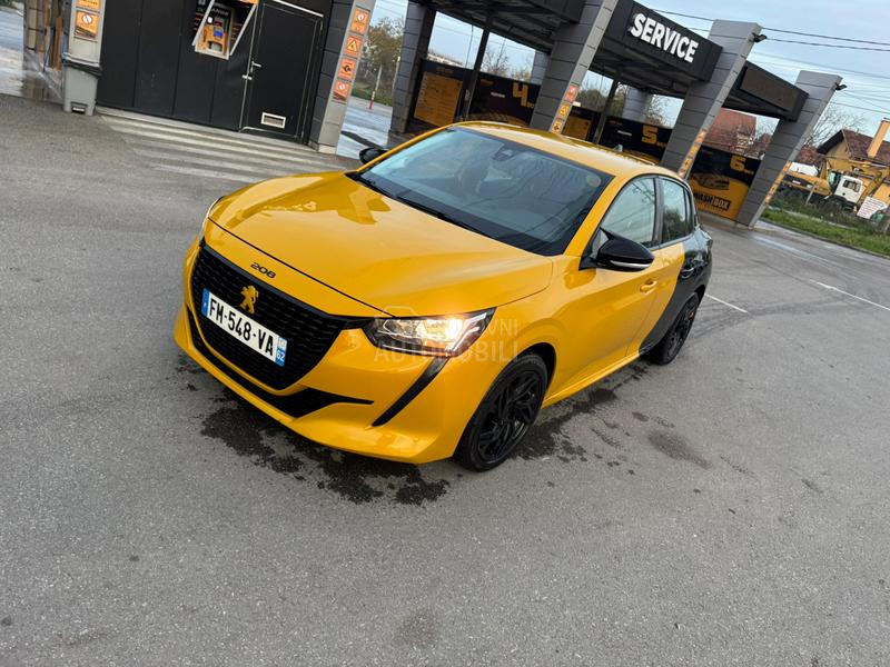 Peugeot 208 