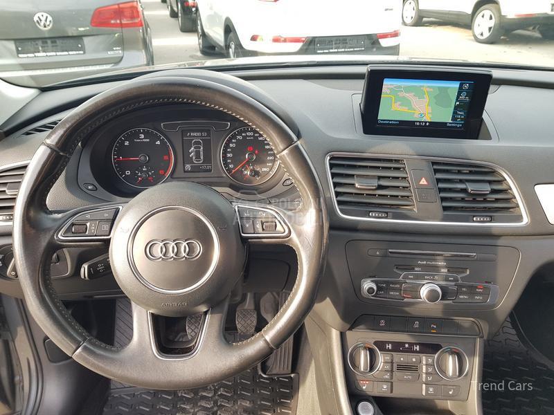 Audi Q3 2.0 TDI S LINE