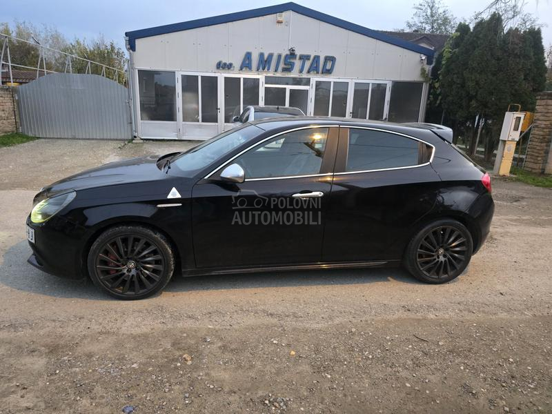 Alfa Romeo Giulietta QV