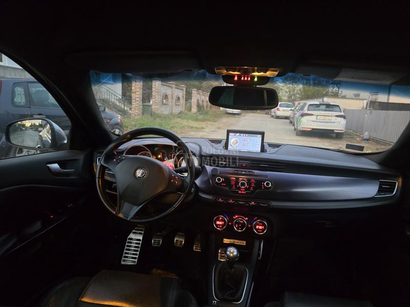 Alfa Romeo Giulietta QV