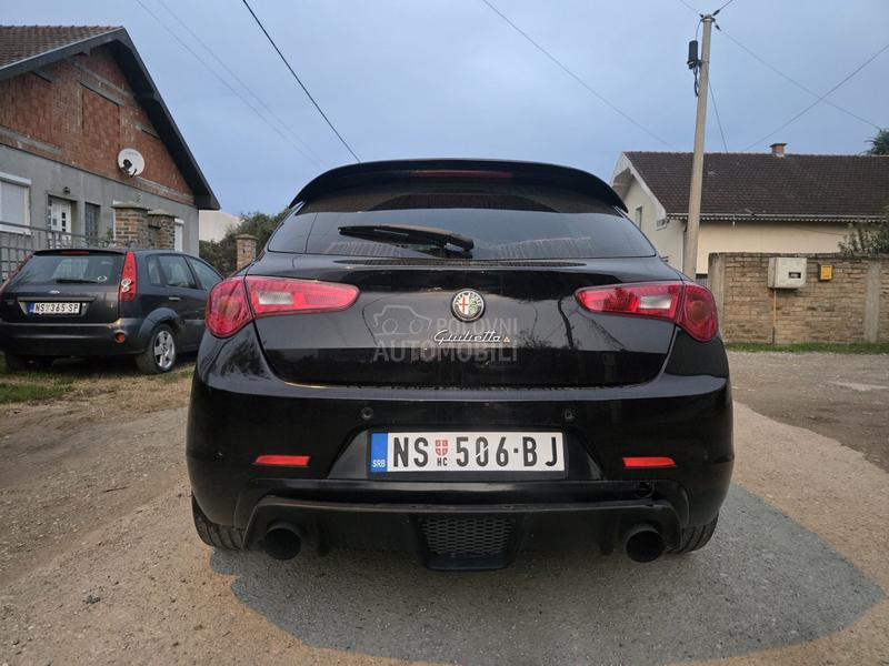 Alfa Romeo Giulietta QV