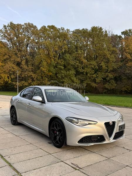 Alfa Romeo Giulia 