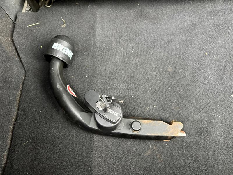 Peugeot 108 Allure Kuka Pano