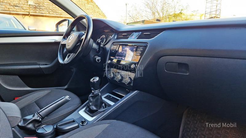 Škoda Octavia 1.6 TDi elegance