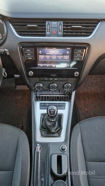 Škoda Octavia 1.6 TDi elegance