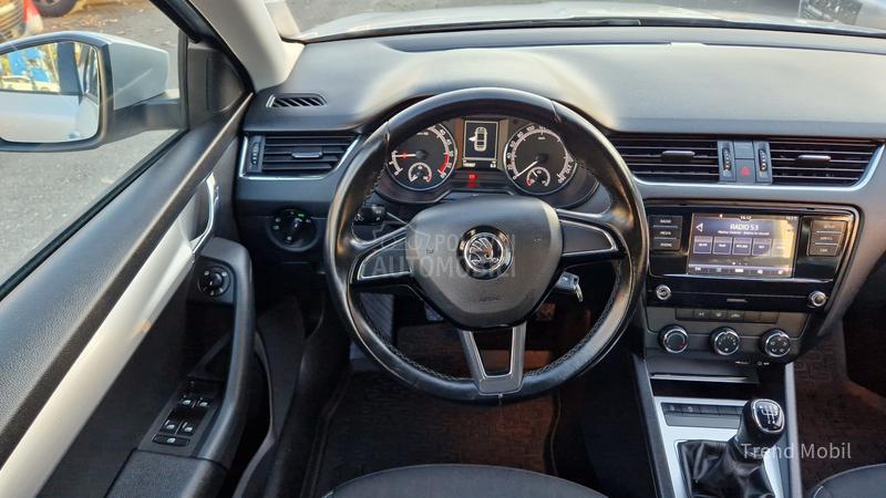 Škoda Octavia 1.6 TDi elegance