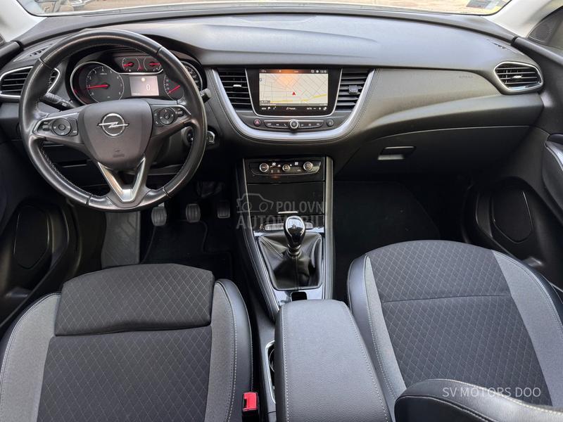 Opel Grandland X 1.5cdti VELIK/SERV