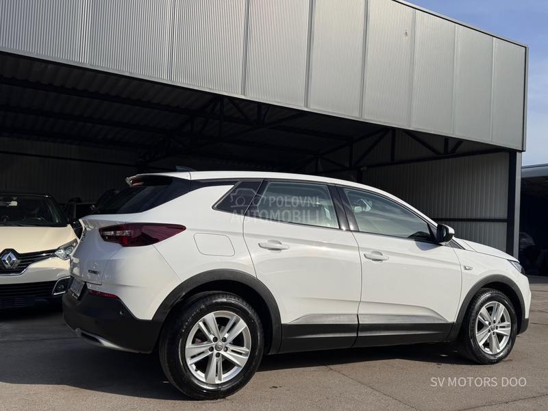 Opel Grandland X 1.5cdti VELIK/SERV