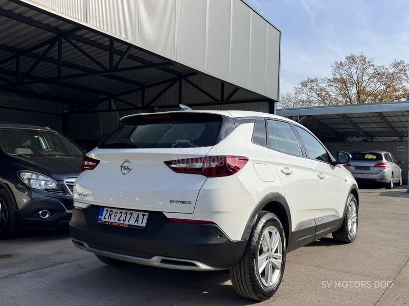 Opel Grandland X 1.5cdti VELIK/SERV