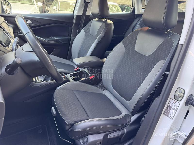 Opel Grandland X 1.5cdti VELIK/SERV