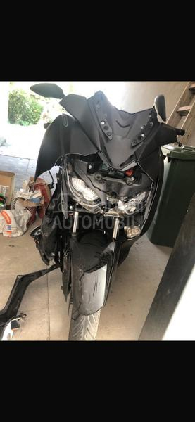 Yamaha X MAX