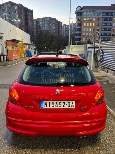 Peugeot 207 GTI LINE