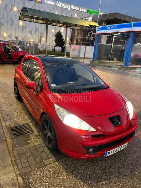 Peugeot 207 GTI LINE