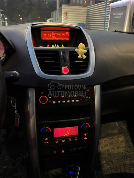 Peugeot 207 GTI LINE