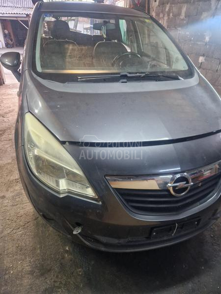 Opel Meriva 1.3 B 2011. god. -  kompletan auto u delovima