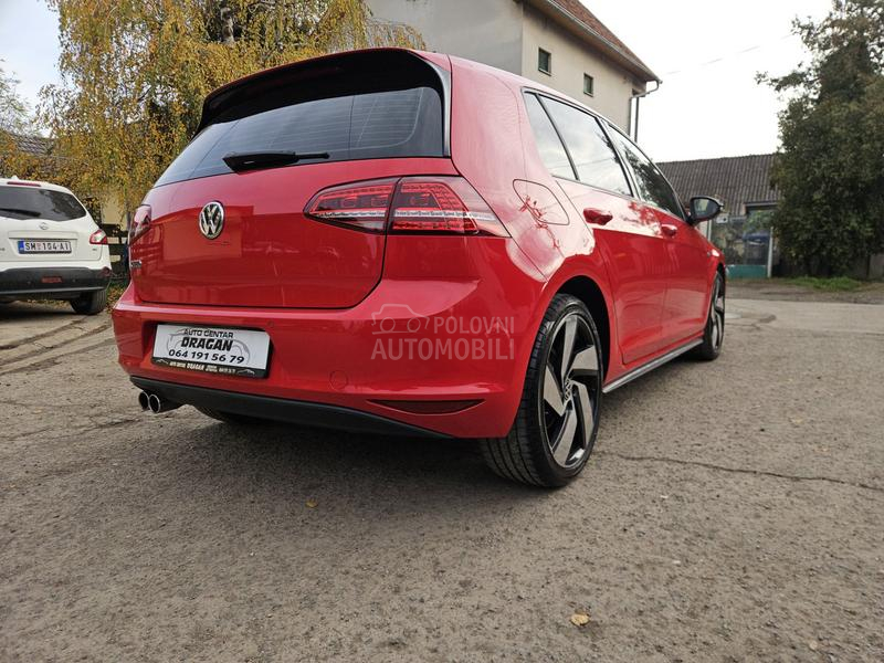 Volkswagen Golf 7 2.0gtd