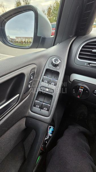 Volkswagen Golf 6 1.6 TDI Highline