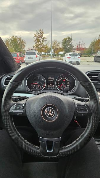 Volkswagen Golf 6 1.6 TDI Highline