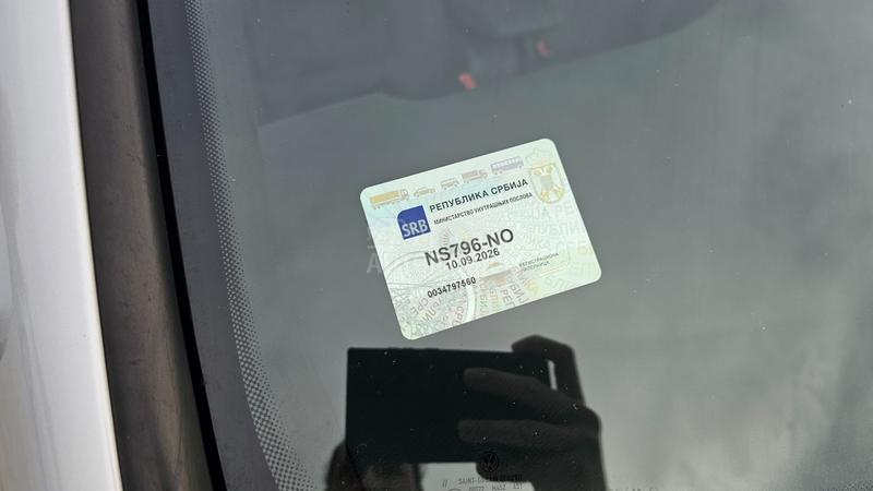 Volkswagen Golf 6 1.6 TDI Highline