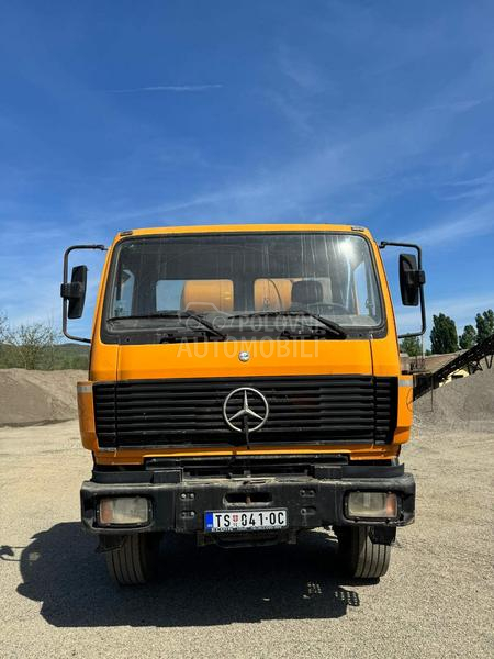Mercedes Benz 2635