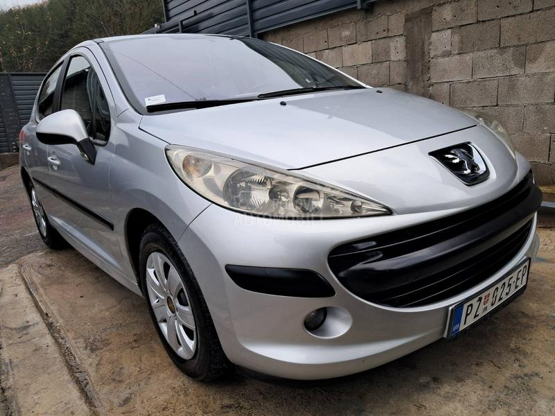 Peugeot 207 1.6hdi//66//90