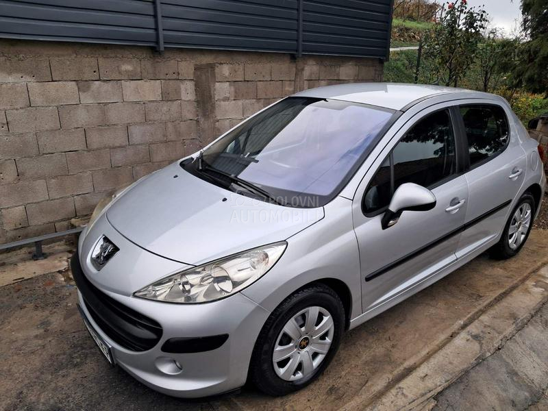 Peugeot 207 1.6hdi//66//90