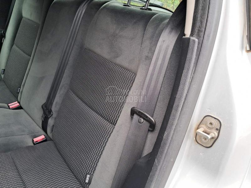 Peugeot 207 1.6hdi//66//90