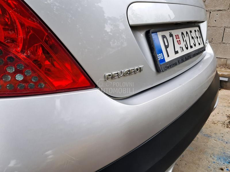 Peugeot 207 1.6hdi//66//90