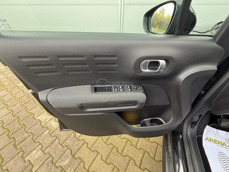 Citroen C3 Aircross 1.2 RIP CURL/6 BRZ