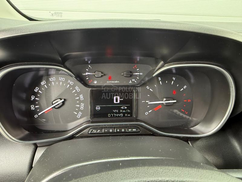 Citroen C3 Aircross 1.2 RIP CURL/6 BRZ