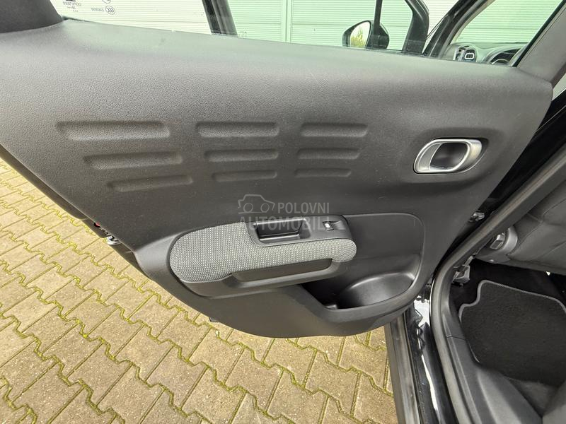 Citroen C3 Aircross 1.2 RIP CURL/6 BRZ