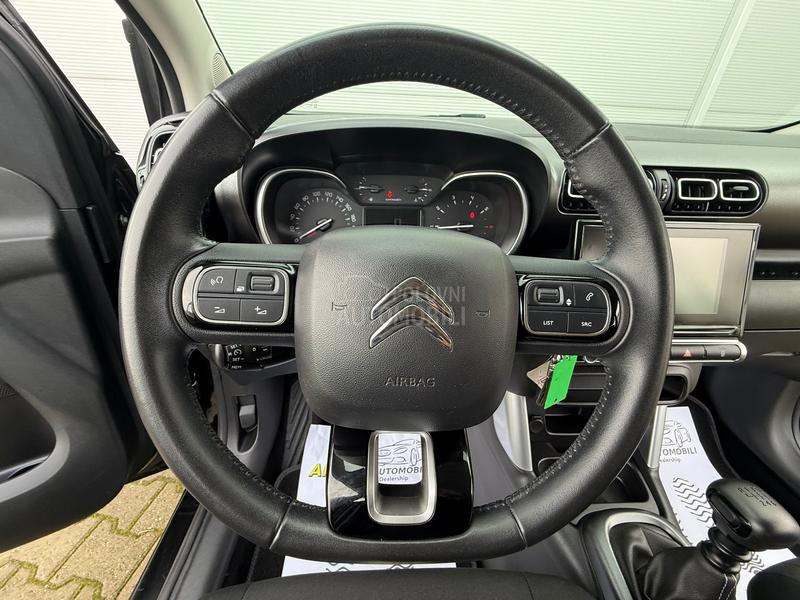 Citroen C3 Aircross 1.2 RIP CURL/6 BRZ