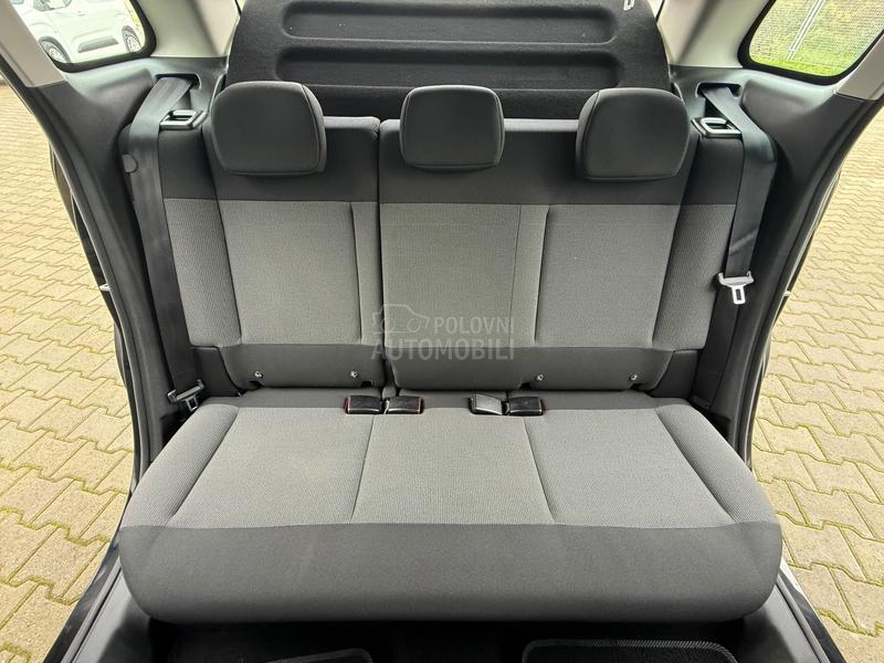 Citroen C3 Aircross 1.2 RIP CURL/6 BRZ