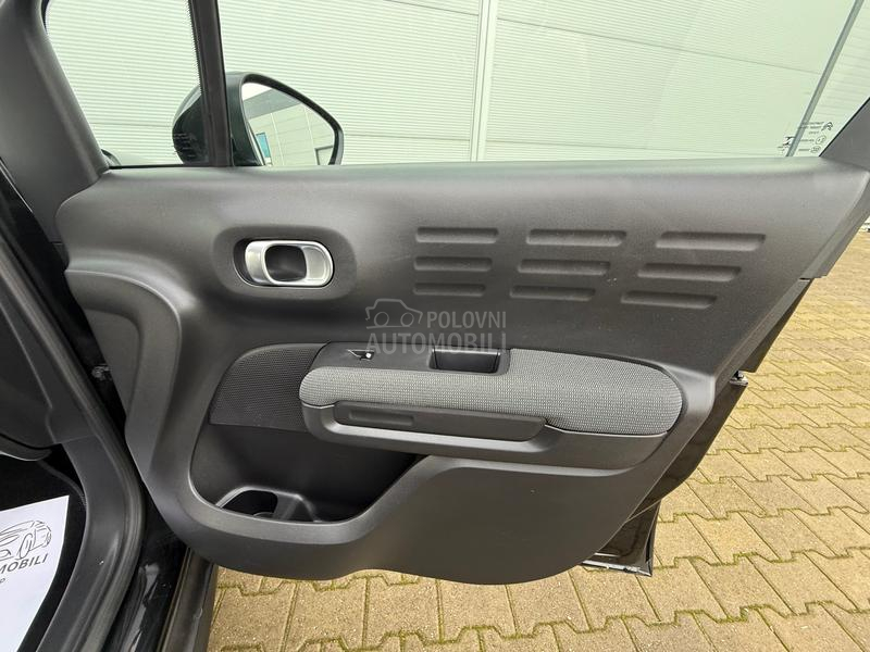 Citroen C3 Aircross 1.2 RIP CURL/6 BRZ