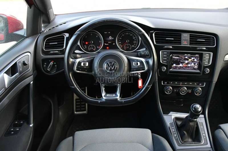 Volkswagen Golf 7 2.0 TDI/4X4/R-LINE