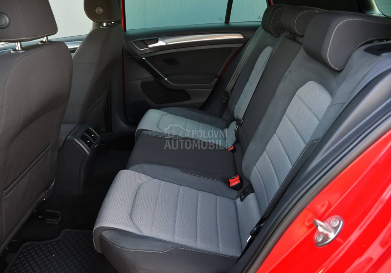 Volkswagen Golf 7 2.0 TDI/4X4/R-LINE