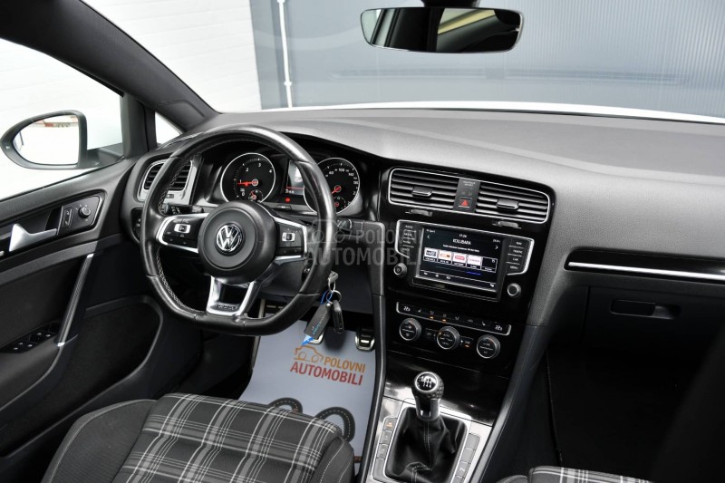 Volkswagen Golf 7 GTD 2.0TDI/FUL/T0P