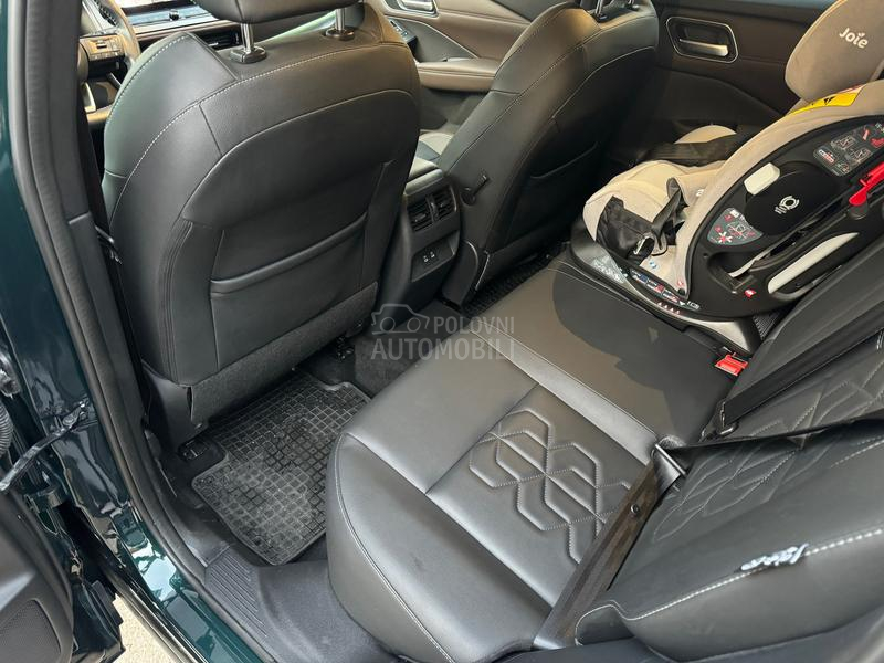 Nissan Qashqai 1.3 CVT - NOV