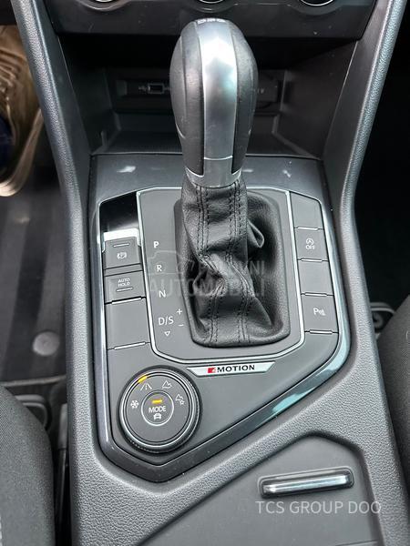 Volkswagen Tiguan 4x4 VIRTUAL MATRIX