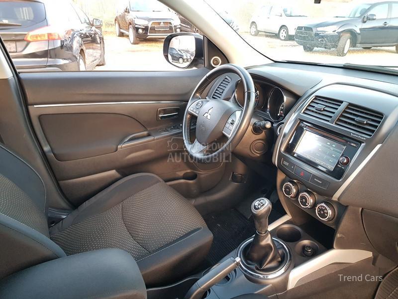 Mitsubishi ASX 1.6 B PANO