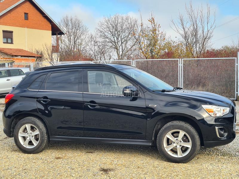 Mitsubishi ASX 1.6 B PANO