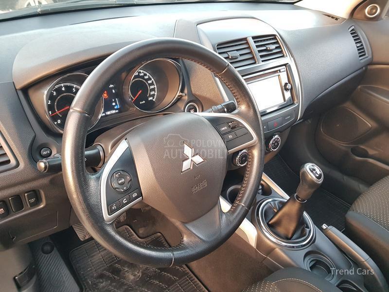 Mitsubishi ASX 1.6 B PANO