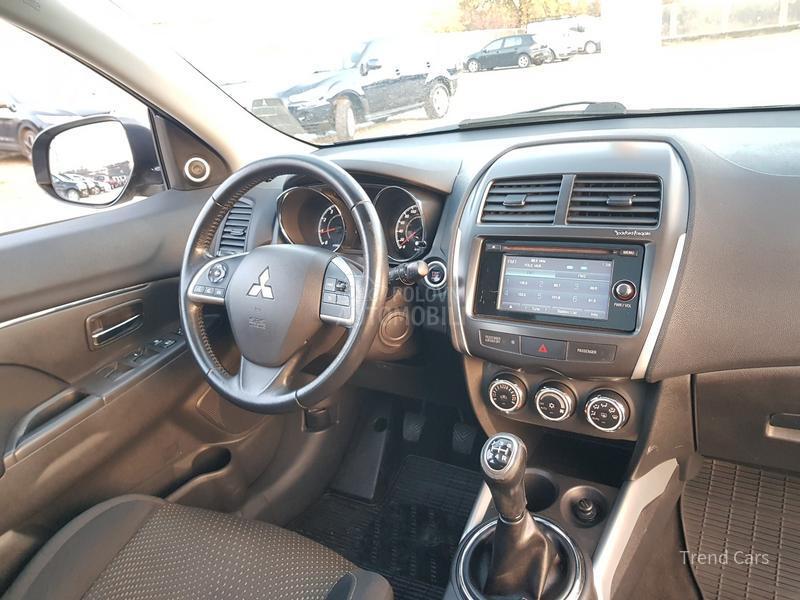 Mitsubishi ASX 1.6 B PANO