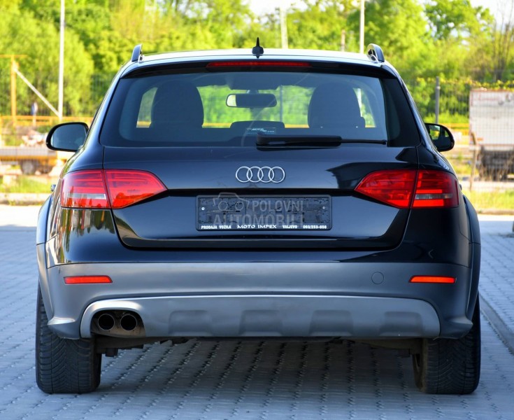 Audi A4 Allroad 2.0TDI/4X4/0DLIČAN