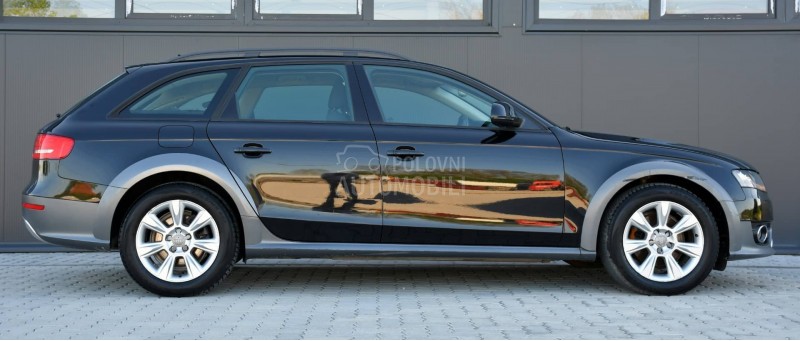 Audi A4 Allroad 2.0TDI/4X4/0DLIČAN
