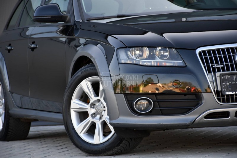 Audi A4 Allroad 2.0TDI/4X4/0DLIČAN