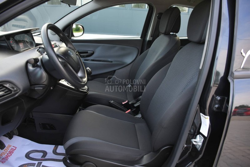 Lancia Ypsilon 1.3 Mjet/besprek0rna
