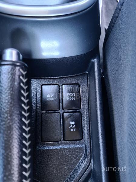 Toyota Yaris 1.5 HYBRID ACTIVE